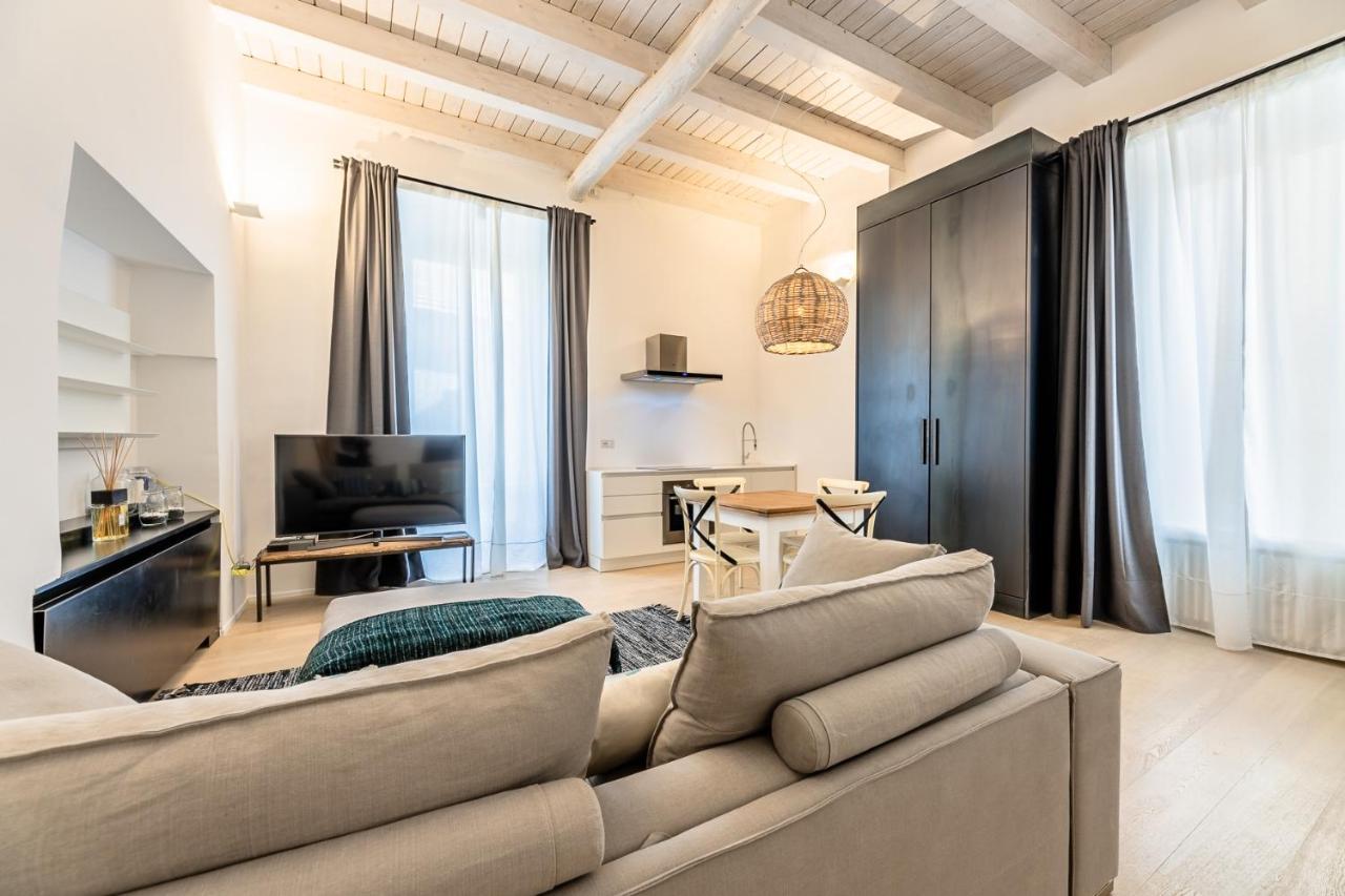My Luxury Suites - Executive Savona Luaran gambar